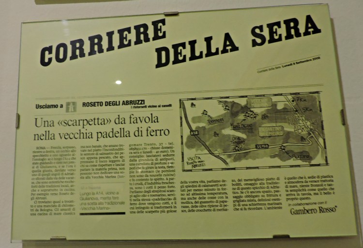 Recortes de prensa no restaurante Vecchia Marina de Roseto