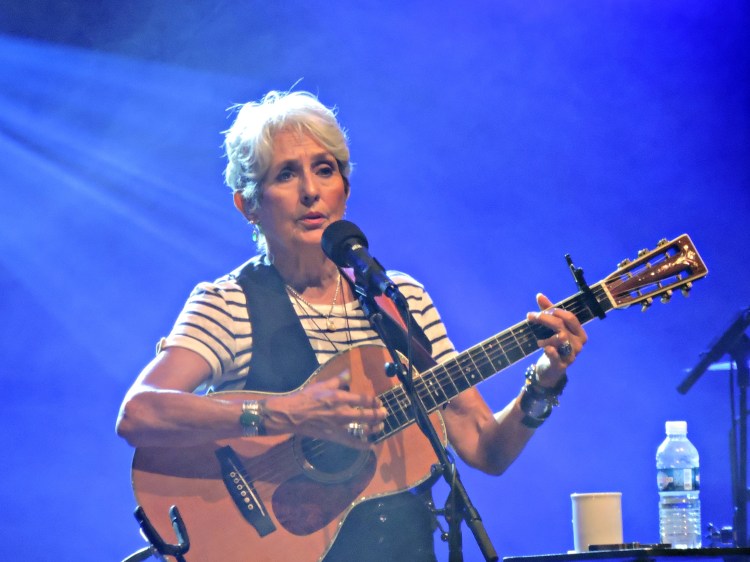 Concerto de Joan Baez no Festival Interceltique de Lorient 